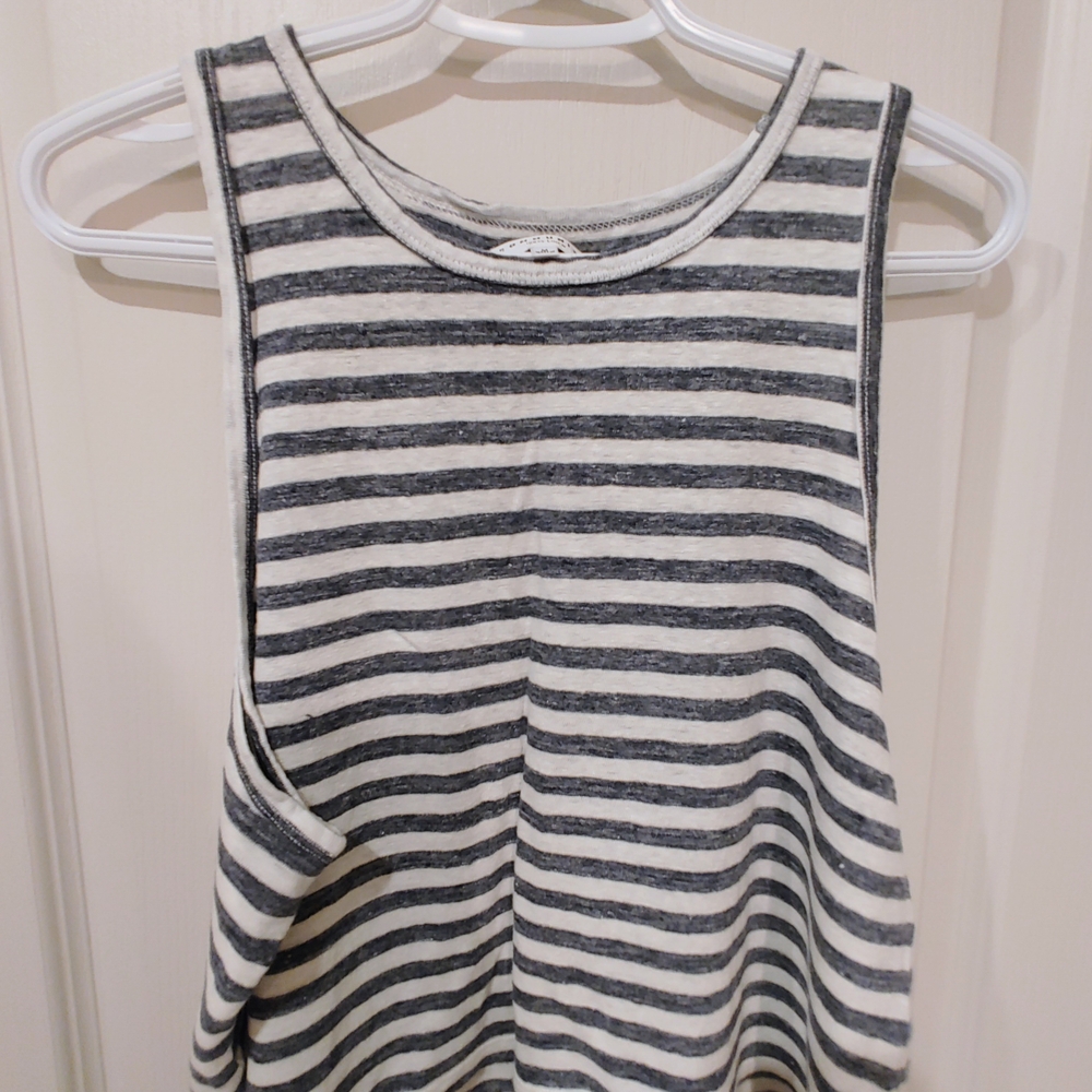 Aritzia Tank Top